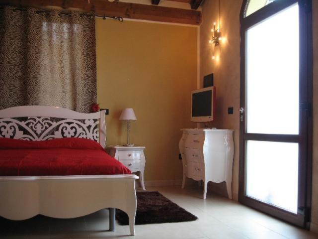 Al Parco Bed and Breakfast Ravenna Eksteriør billede
